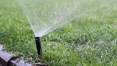 草坪浇水-自动灌溉系统